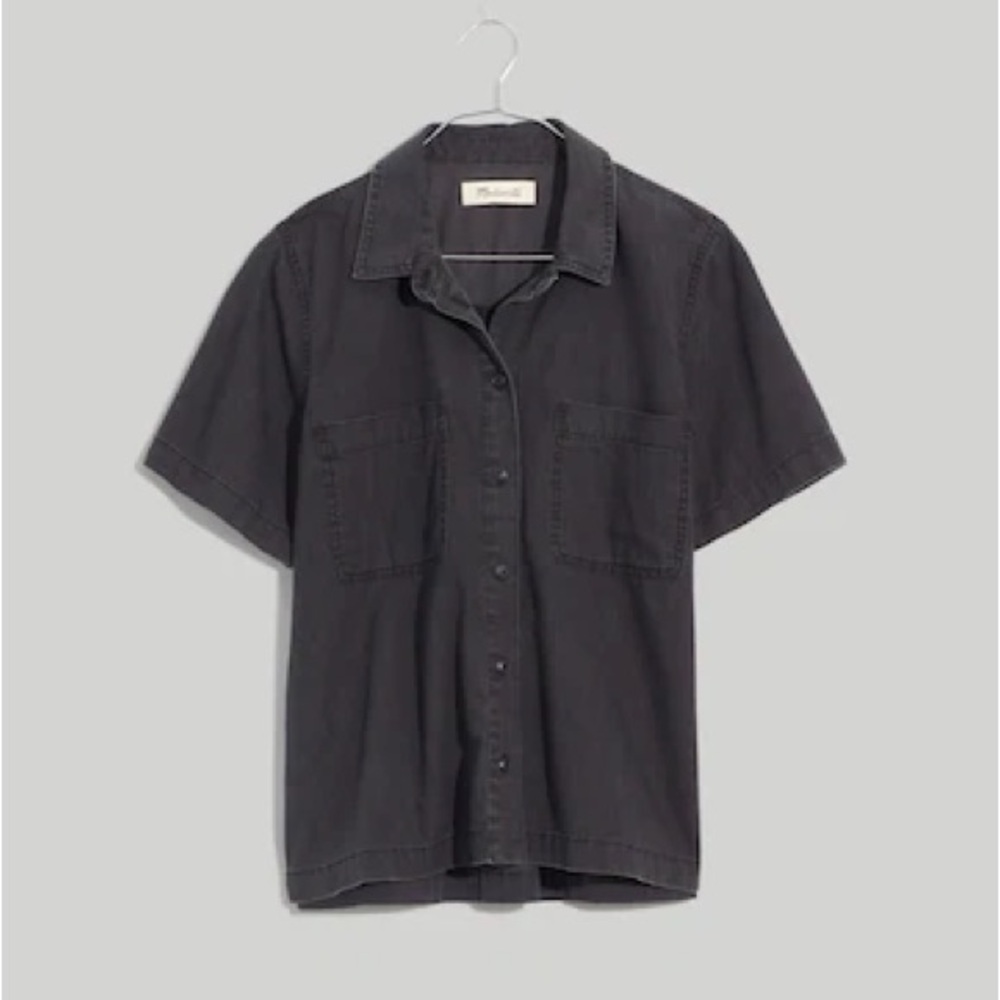Madewell Denim Short-Sleeve Cotton Button-Up Shirt in Lunar Wash